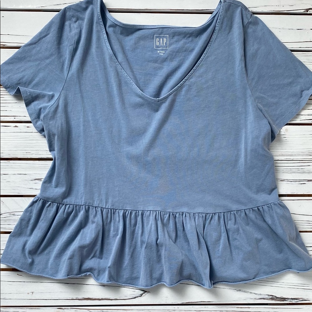 GAP Short Sleeve Peplum V-Neck Tee